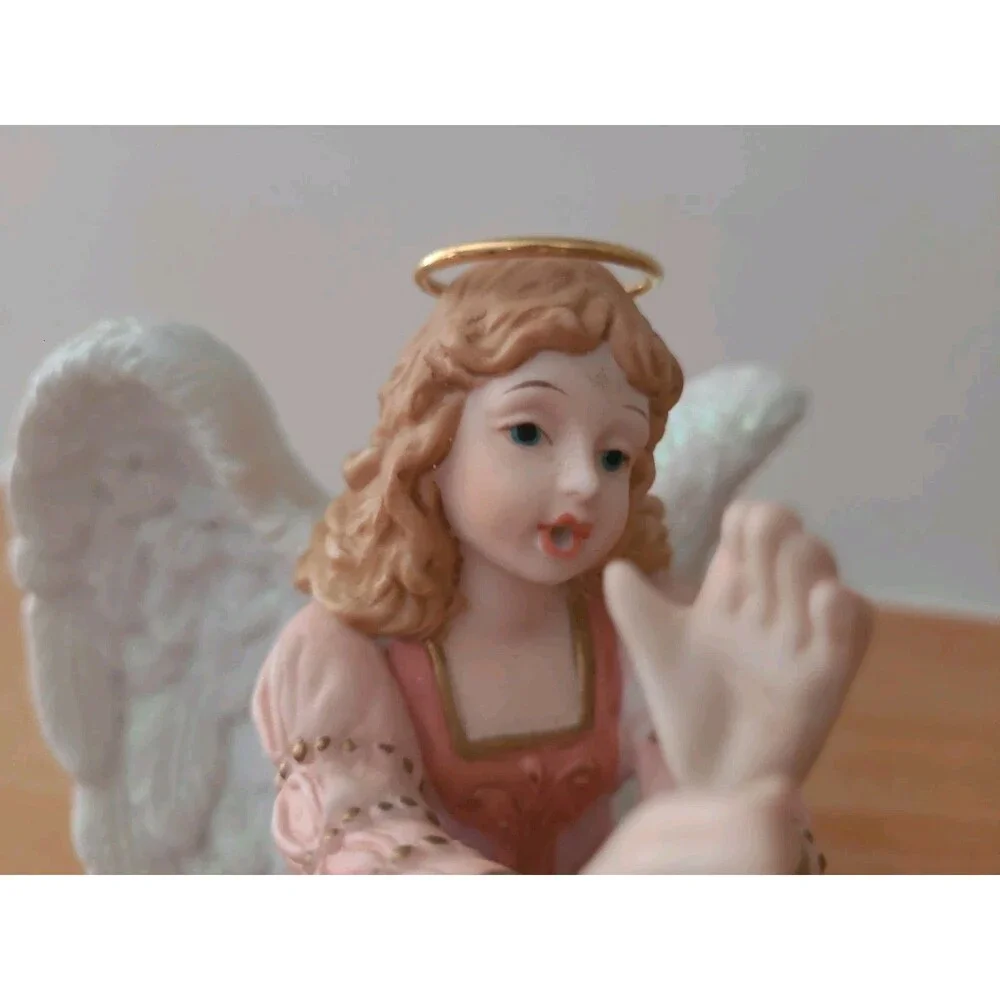 Kirkland Christmas Nativity Kneeling Angel Trumpet 1990 Vintage Replacement 2 Pc